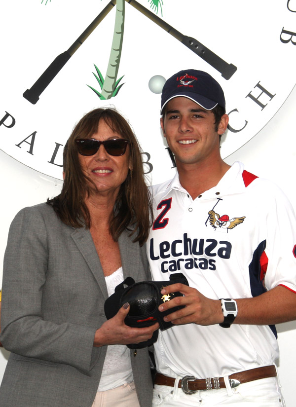 PhotosLechuza Caracas Faraway polomagazine 3