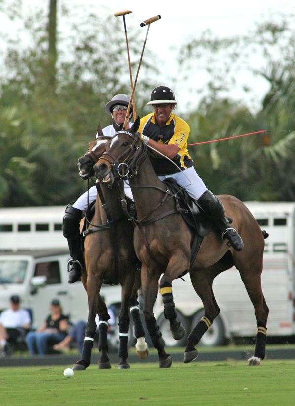 photosvilladellagocasablancafarawaypoloteampolomagazine 2